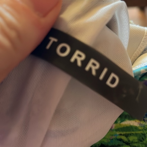 Torrid One Piece Bathing Suit size 0 - Picture 9 of 14